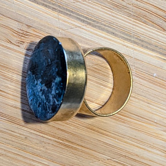 One of a kind cocktail ring- beautiful blues! - Picture 3 of 3